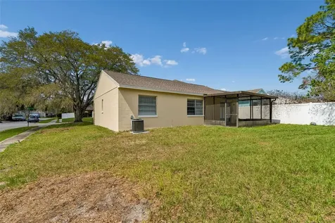 8301 Iberia Place Tampa FL 33637