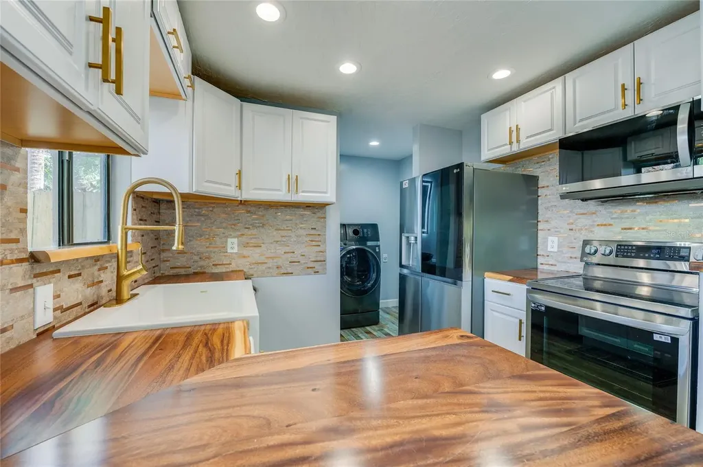 322 Canal Road Edgewater FL 32132