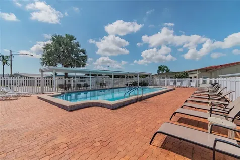 10184 106th Avenue Largo FL 33773