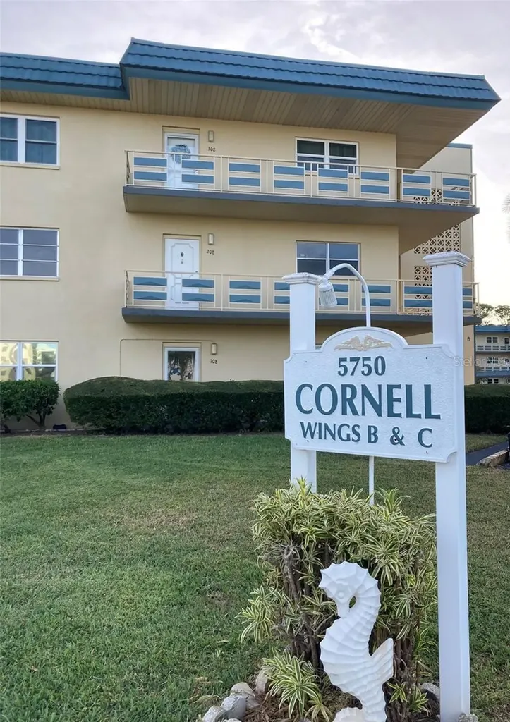 5750 80th Street N St Petersburg FL 33709