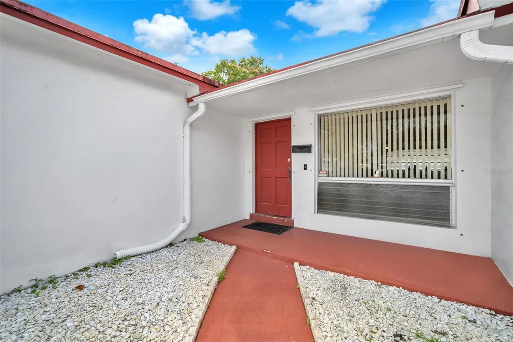 410 SW 71st Avenue Pembroke Pines FL 33023