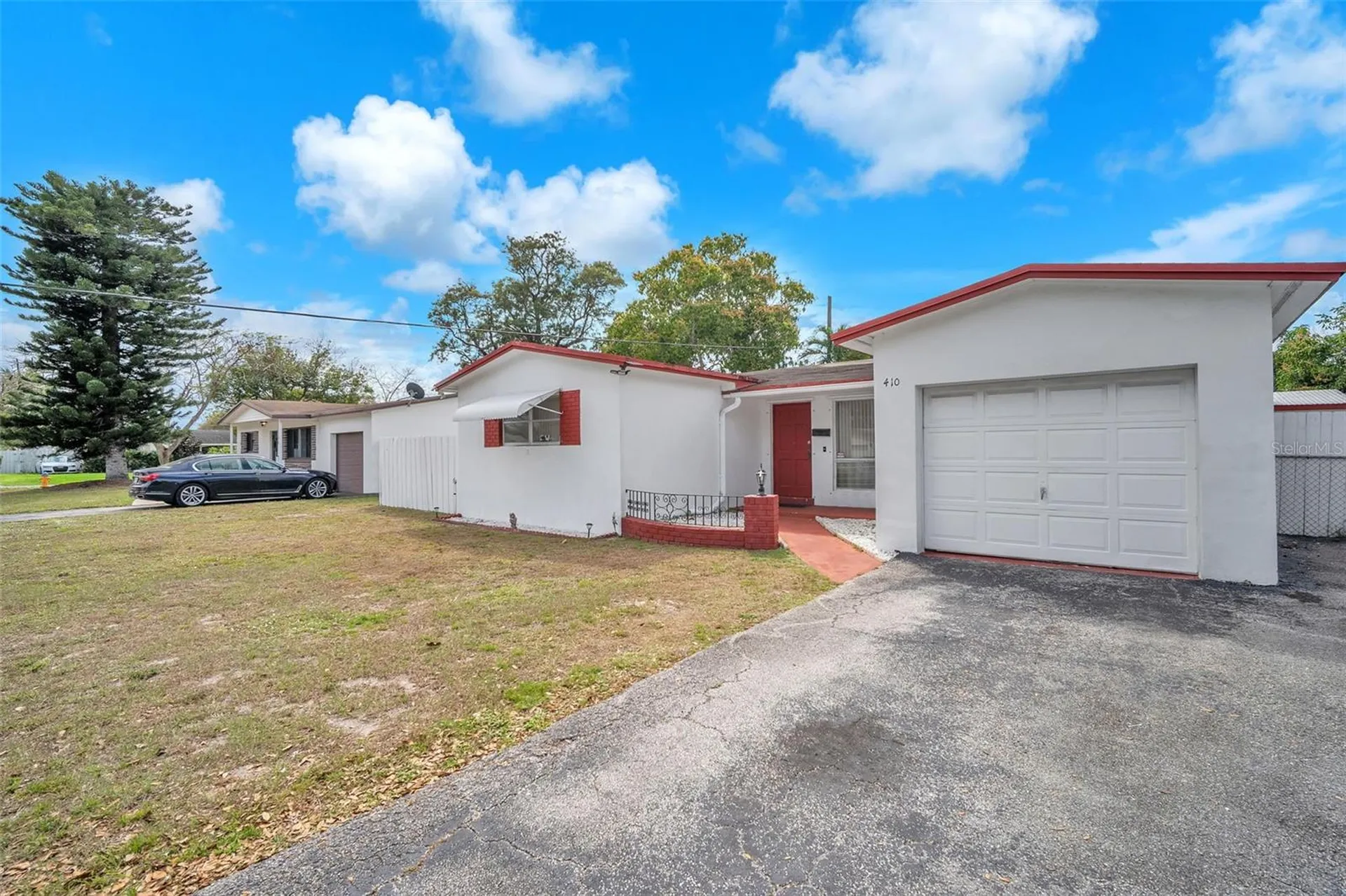 410 SW 71st Avenue Pembroke Pines FL 33023