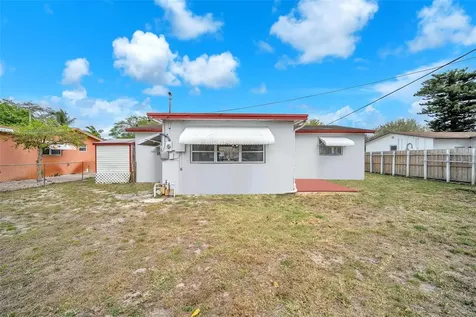 410 SW 71st Avenue Pembroke Pines FL 33023