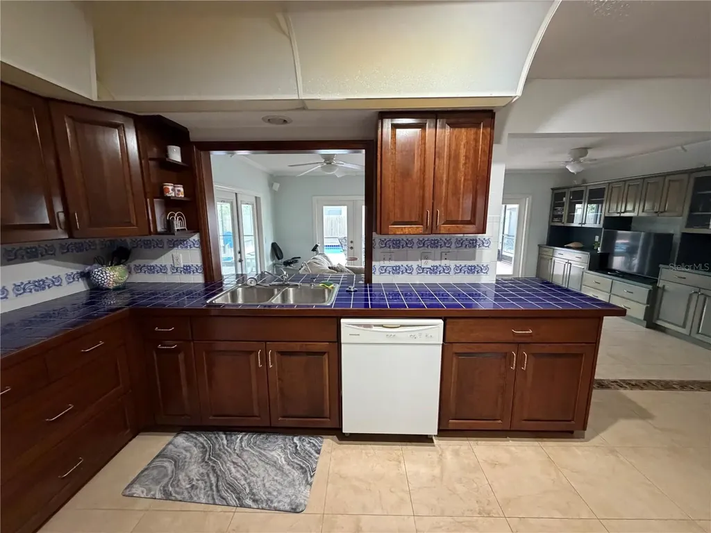 1500 Crest Drive Englewood FL 34223