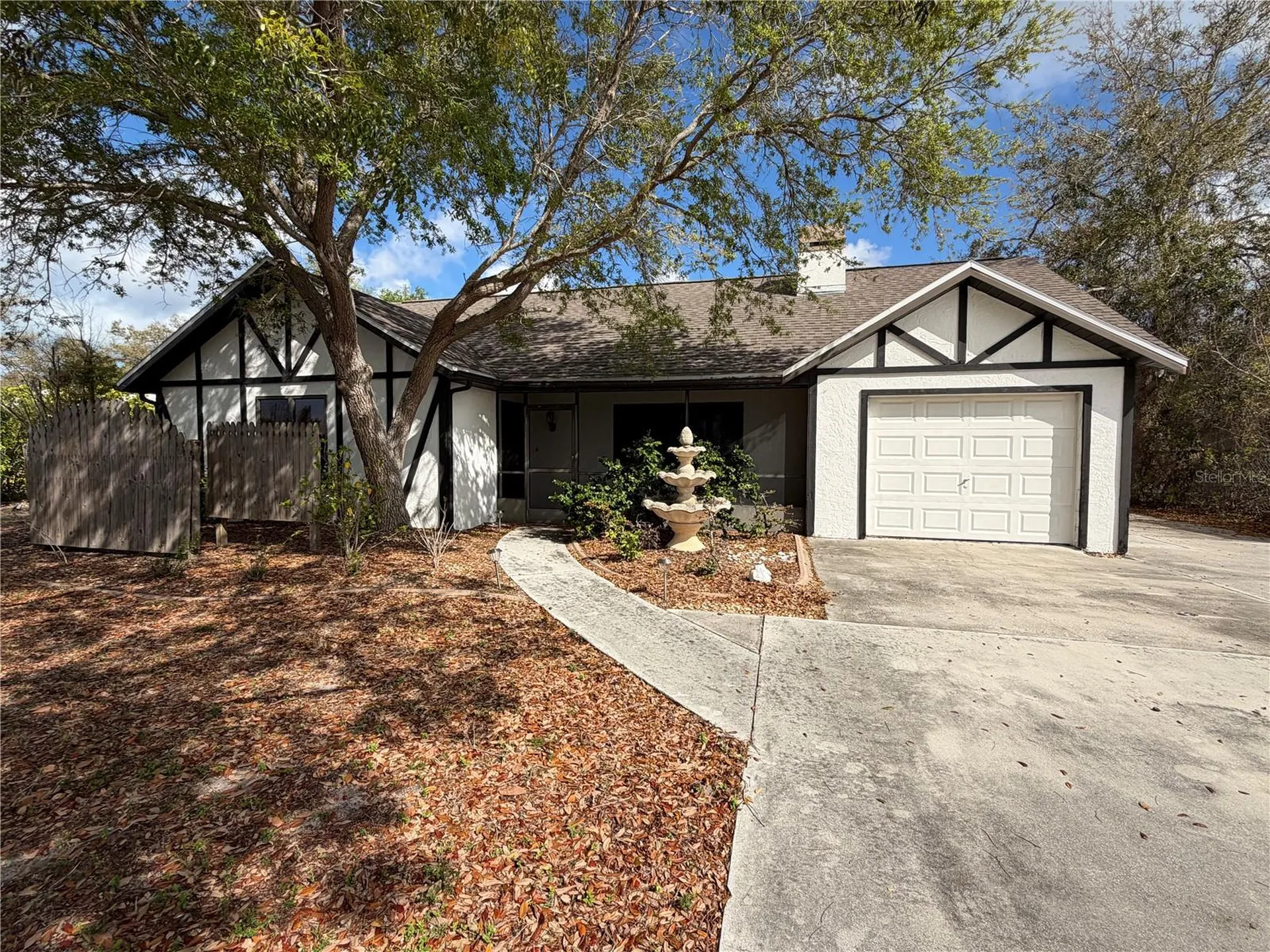 1500 Crest Drive Englewood FL 34223