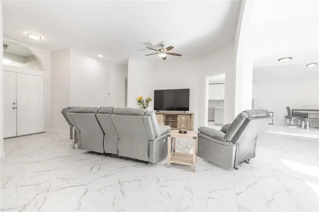 751 Wildflower Drive Palm Harbor FL 34683