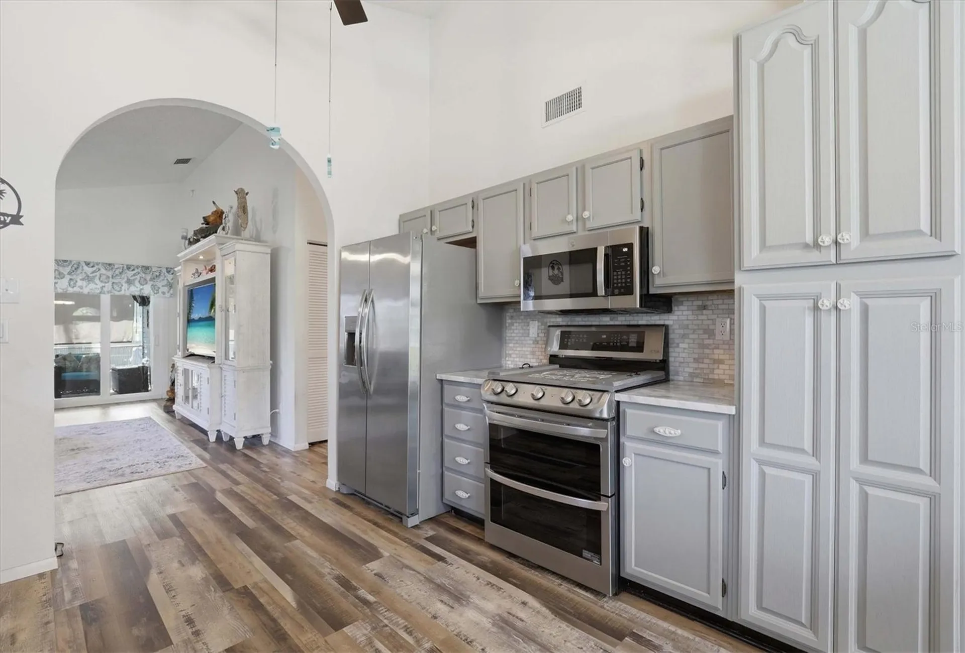 86 Highland Road Tarpon Springs FL 34689