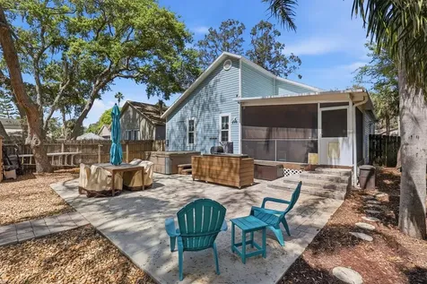 86 Highland Road Tarpon Springs FL 34689