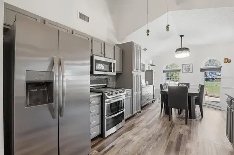 86 Highland Road Tarpon Springs FL 34689