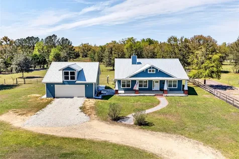 5864 NW State Road 45 Newberry FL 32669