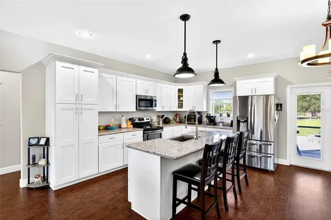 5864 NW State Road 45 Newberry FL 32669