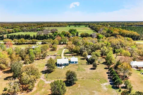 5864 NW State Road 45 Newberry FL 32669