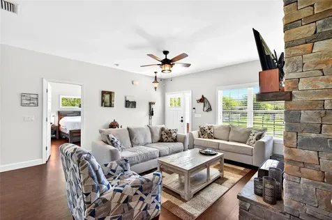 5864 NW State Road 45 Newberry FL 32669