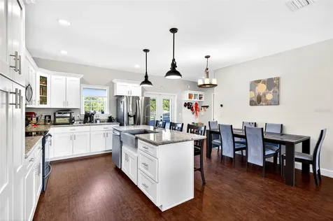 5864 NW State Road 45 Newberry FL 32669