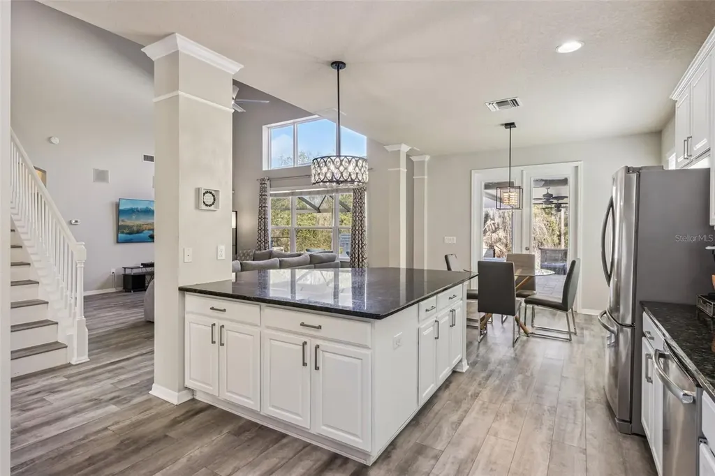 15940 Ternglade Drive Lithia FL 33547