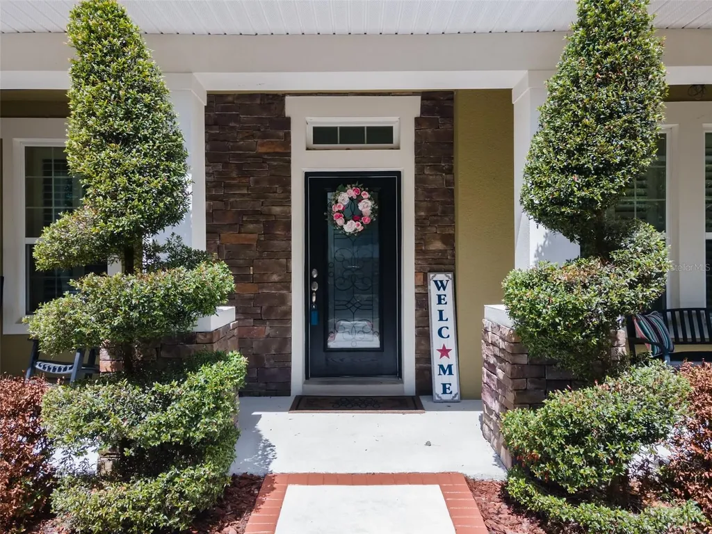 15940 Ternglade Drive Lithia FL 33547