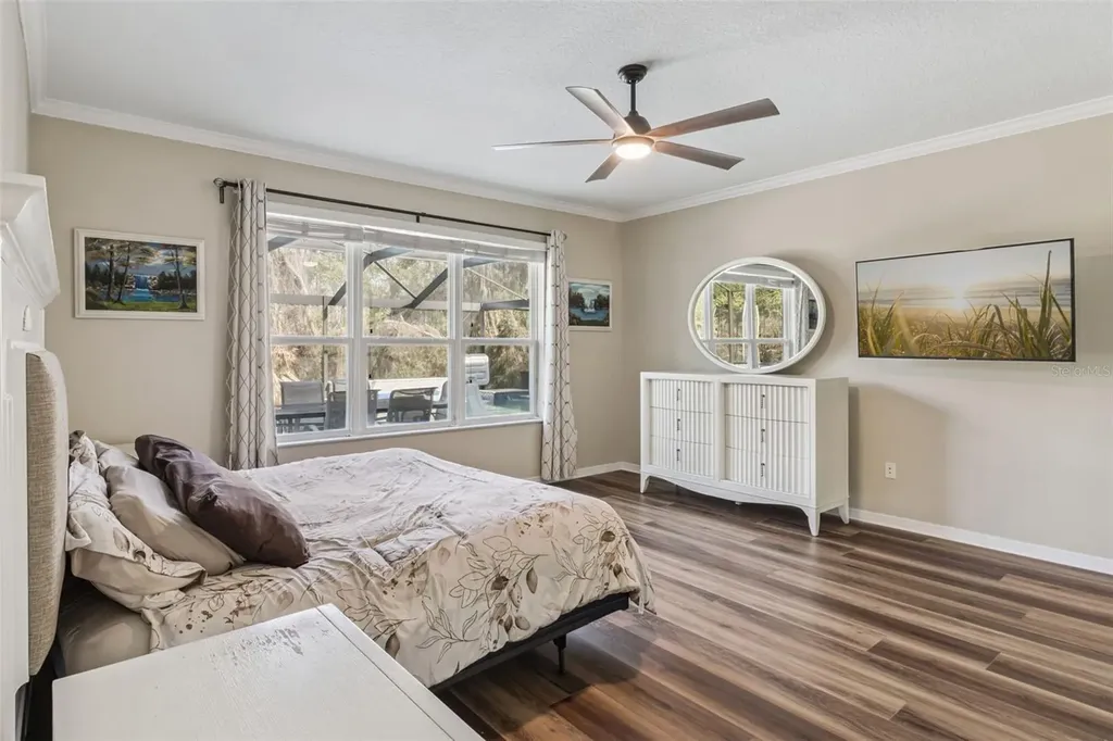 15940 Ternglade Drive Lithia FL 33547