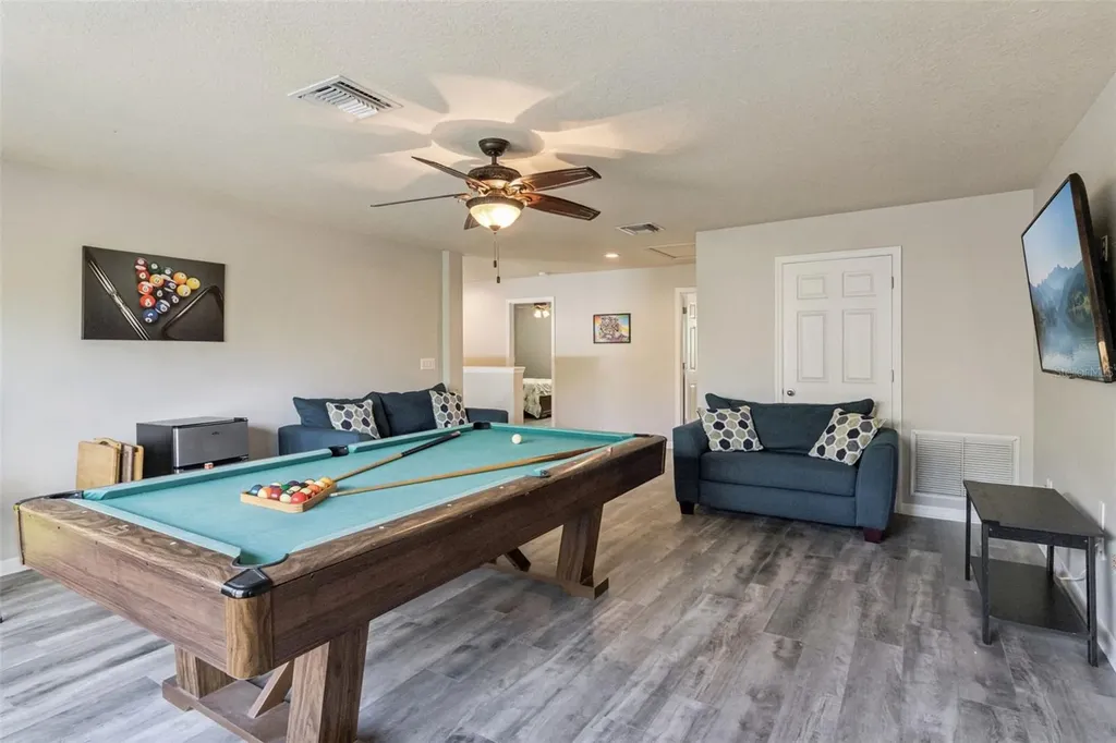 15940 Ternglade Drive Lithia FL 33547