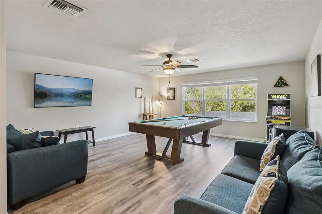 15940 Ternglade Drive Lithia FL 33547