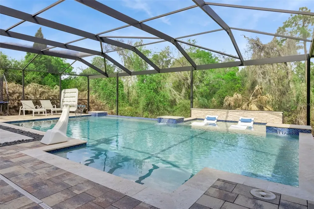 15940 Ternglade Drive Lithia FL 33547