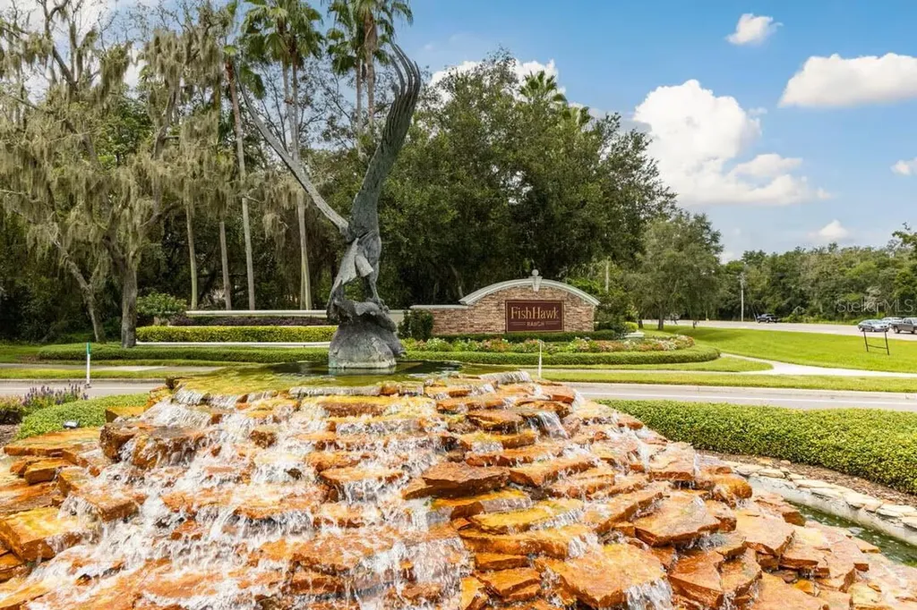 15940 Ternglade Drive Lithia FL 33547