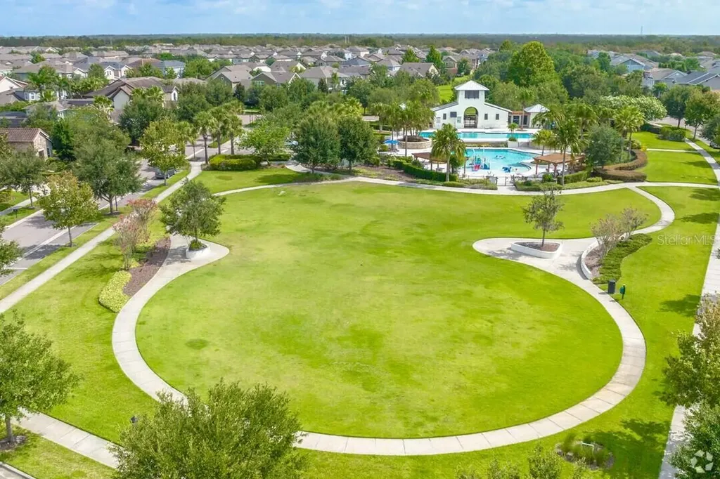 15940 Ternglade Drive Lithia FL 33547
