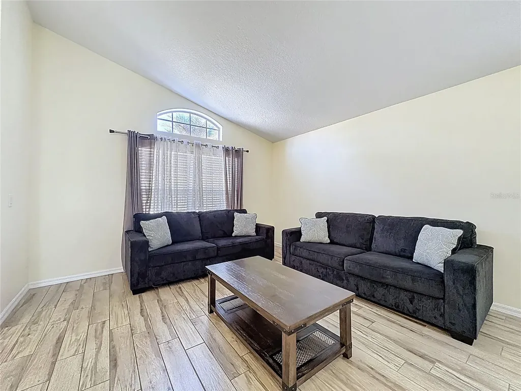 110 Rubino Drive Davenport FL 33837