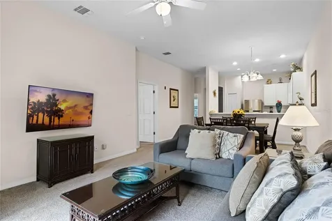 312 Lucaya Loop Davenport FL 33897