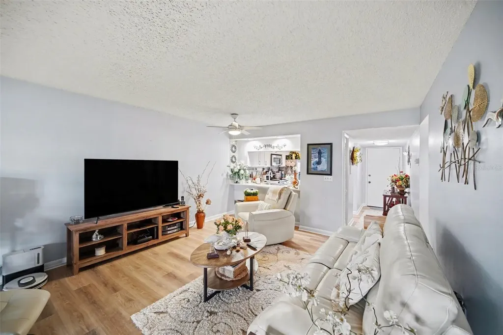 303 Martha Lane Oldsmar FL 34677