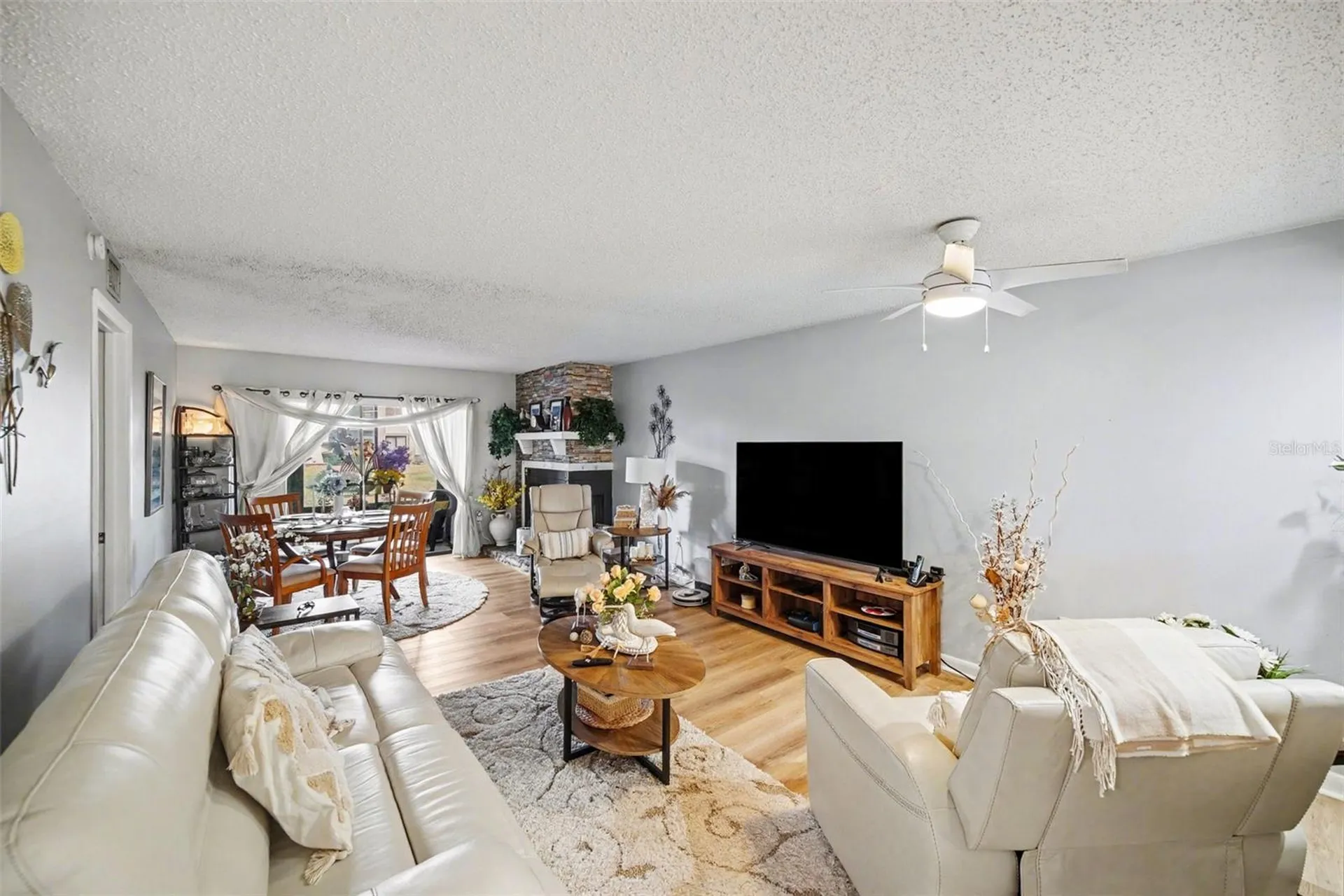 303 Martha Lane Oldsmar FL 34677