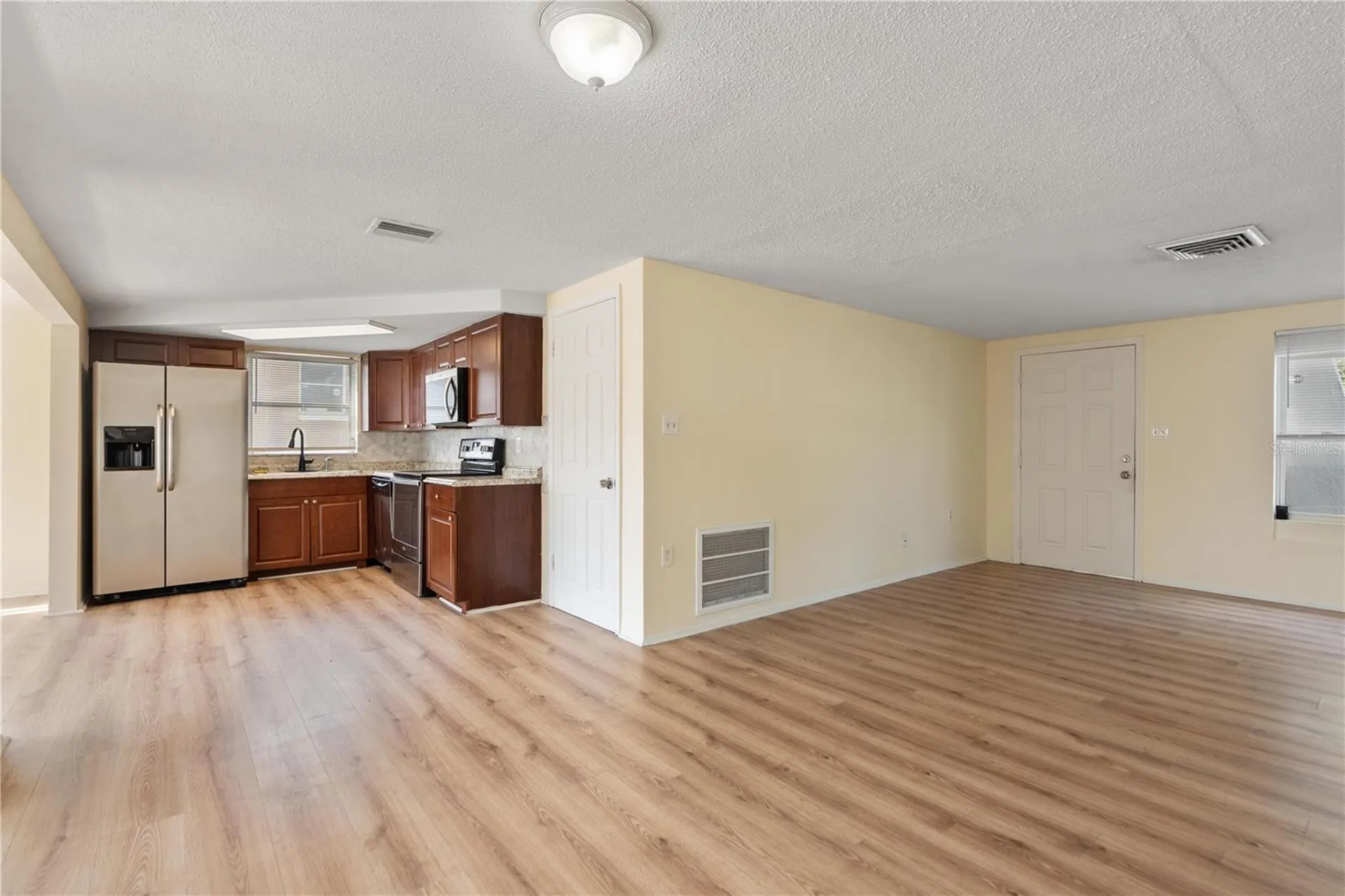 9020 Hunt Club Lane Port Richey FL 34668