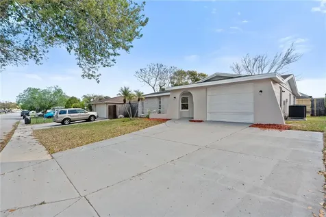 9020 Hunt Club Lane Port Richey FL 34668