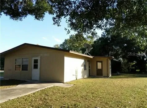 1221 SE Carnahan Avenue Arcadia FL 34266