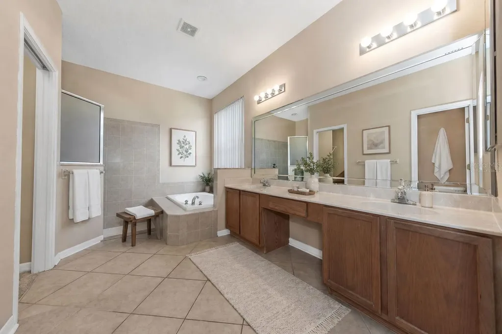 7754 Stoneleigh Drive Land O Lakes FL 34637