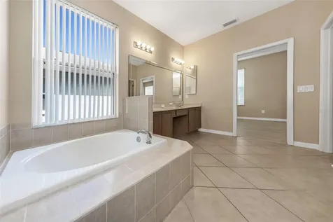 7754 Stoneleigh Drive Land O Lakes FL 34637