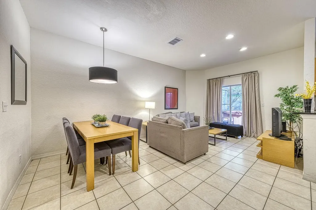2759 Corvette Lane Kissimmee FL 34746