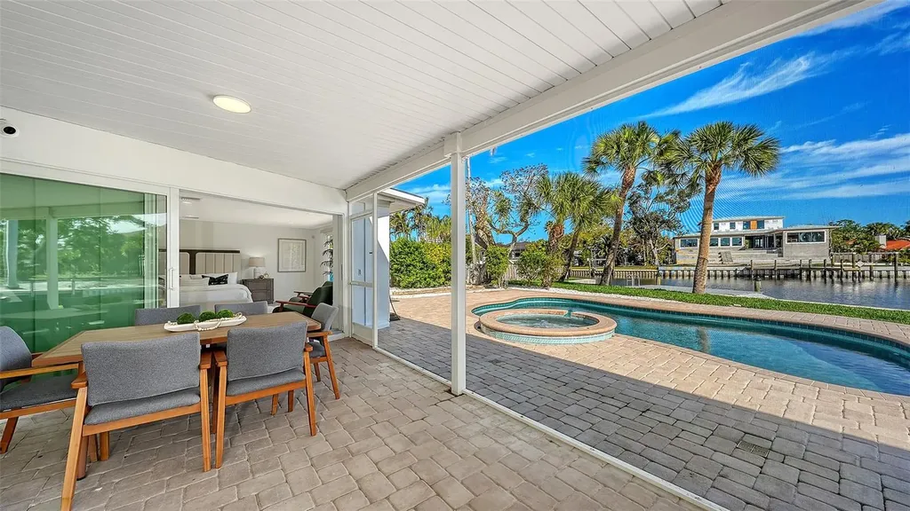 339 Treasure Boat Way Sarasota FL 34242