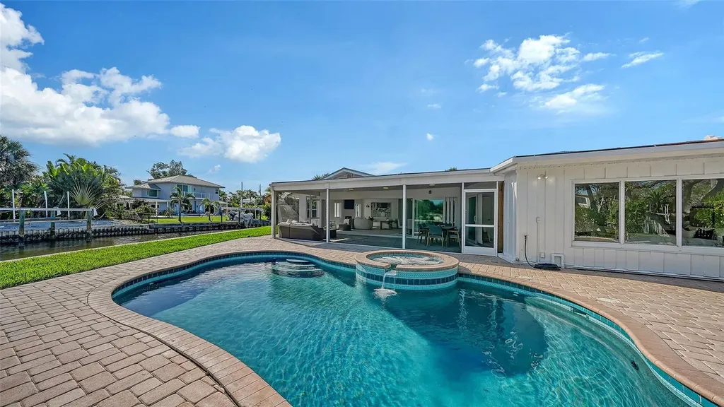 339 Treasure Boat Way Sarasota FL 34242