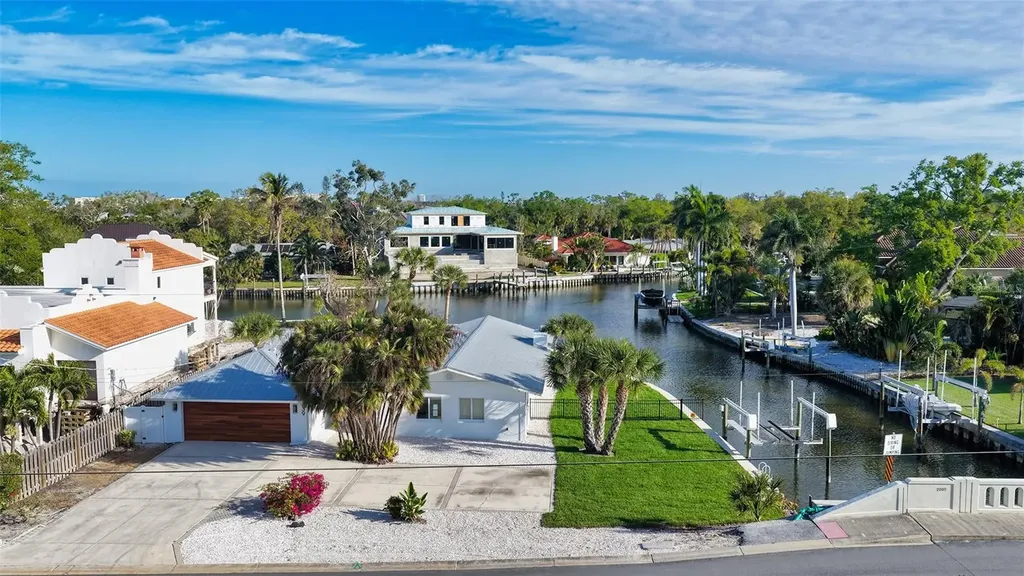 339 Treasure Boat Way Sarasota FL 34242