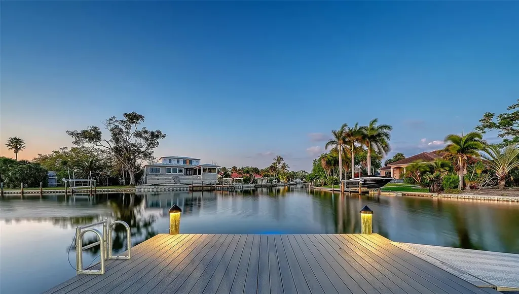 339 Treasure Boat Way Sarasota FL 34242