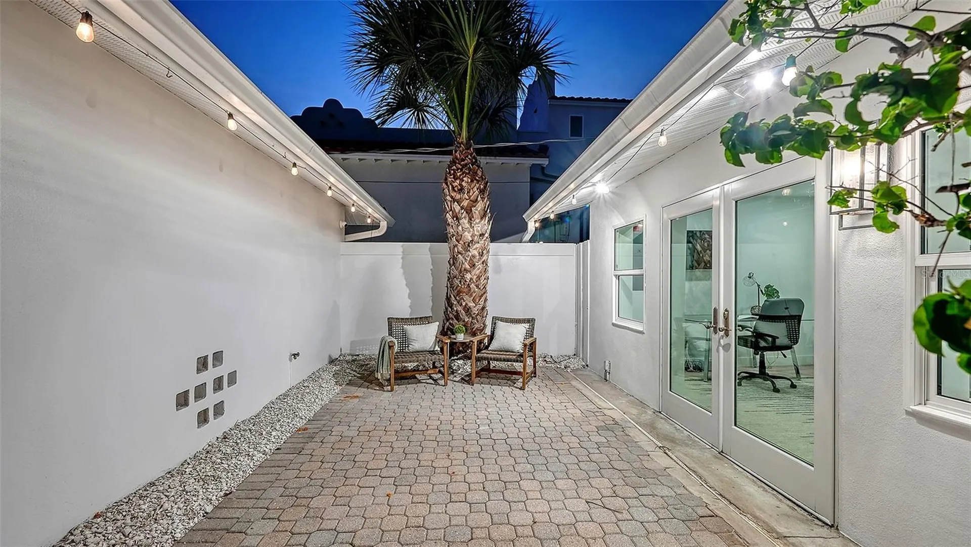 339 Treasure Boat Way Sarasota FL 34242