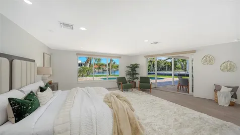 339 Treasure Boat Way Sarasota FL 34242