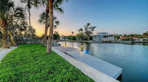 339 Treasure Boat Way Sarasota FL 34242