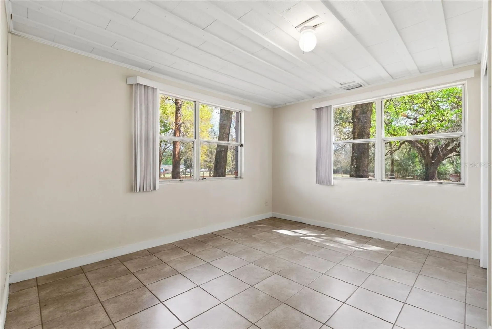 9242 Us Highway 98 Dade City FL 33525