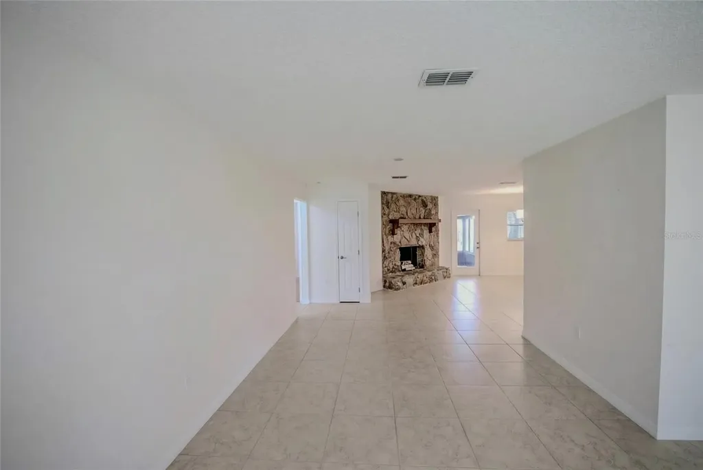 2475 SE 38th Street Ocala FL 34480