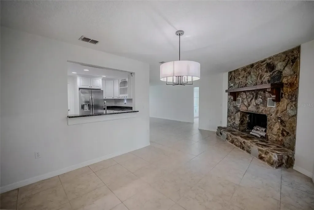 2475 SE 38th Street Ocala FL 34480