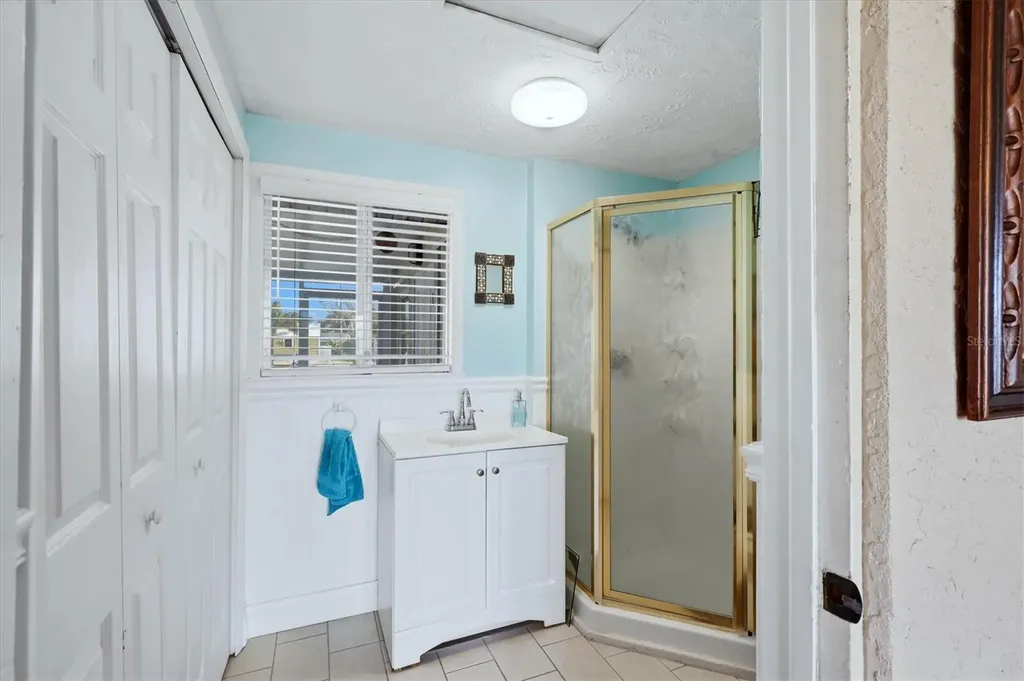 866 E 6th Street Englewood FL 34223