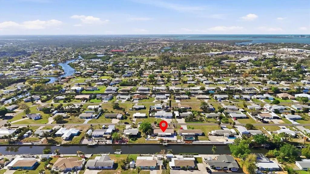 866 E 6th Street Englewood FL 34223
