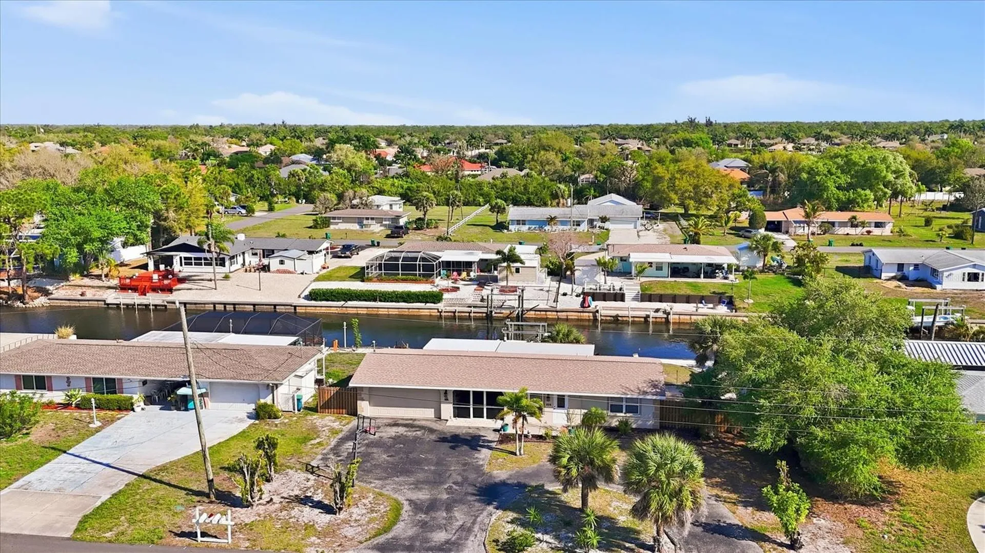 866 E 6th Street Englewood FL 34223