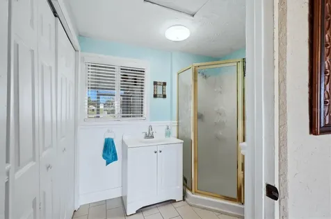866 E 6th Street Englewood FL 34223